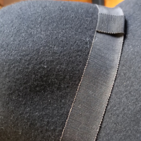 Principales Black 100% Wool Hat - Picture 4 of 7